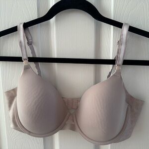 Warner's Cream T-Shirt Bra with Seamless Molded Cups